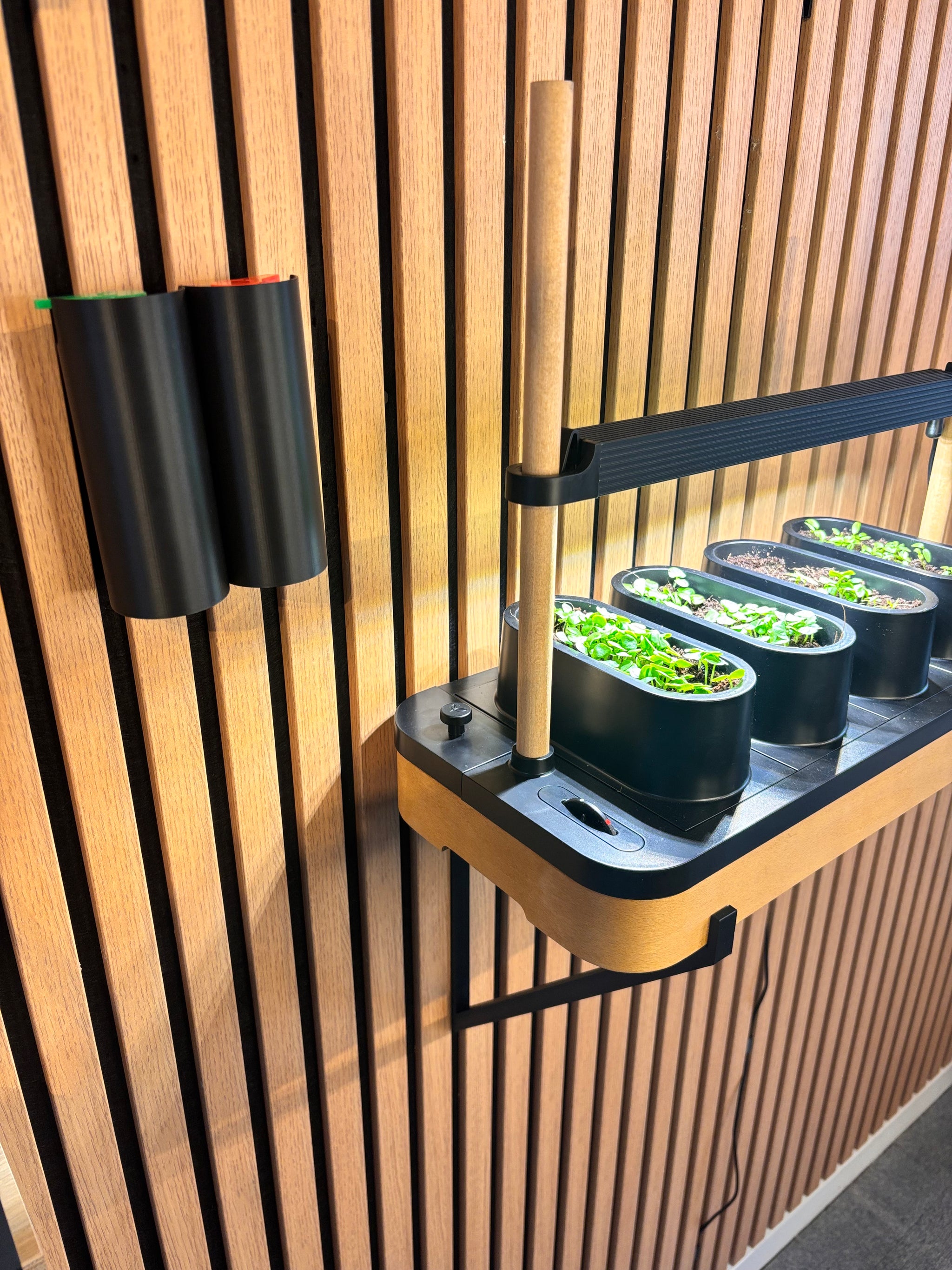 AUK Mini hängare för akustikpaneler